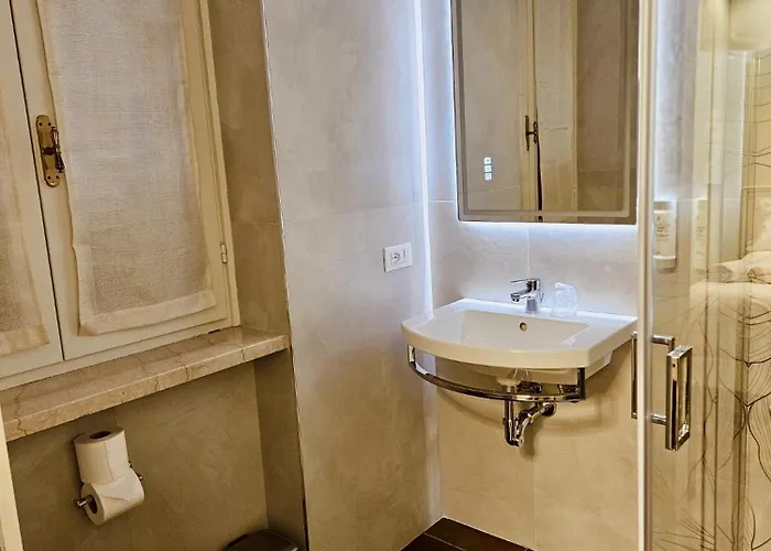 Vendégház Ai Poeti